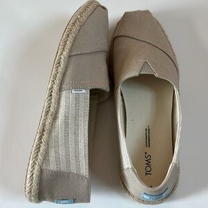 Toms Light Tan Canvas Loafers